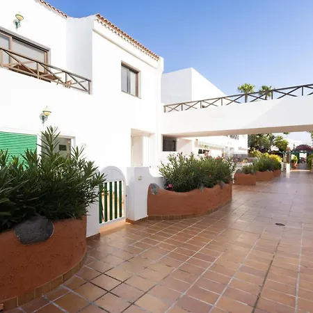 Apartment Home2book Cozy Costa Del Silencio, Pool